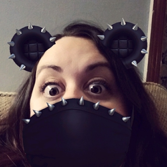 Meet your Posher, Melissa - Picture 1 of 1